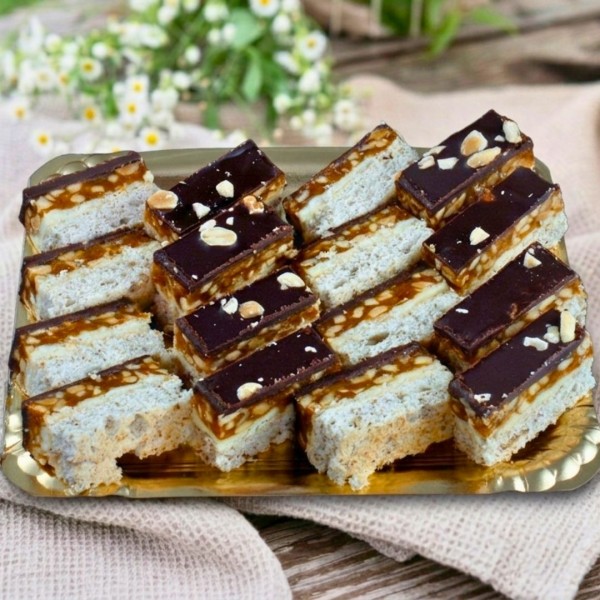 Prăjitură Snickers